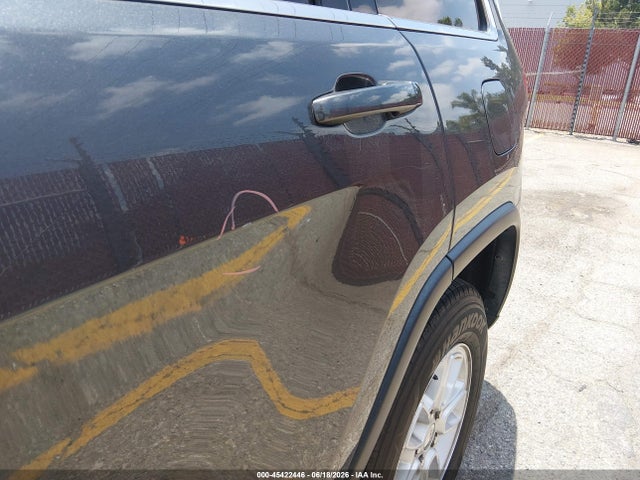 Продаж на аукціоні авто 2019 Jeep Grand Cherokee Laredo E 4x4, vin: 1C4RJFAG8KC837020, номер лоту: 45422446