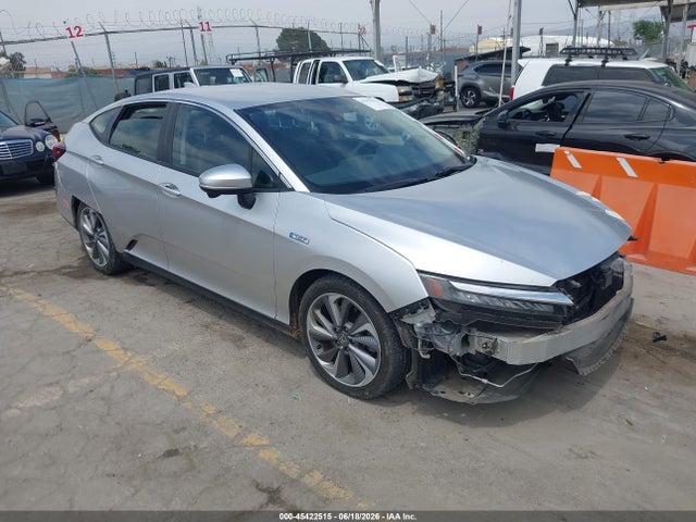 Auction sale of the 2018 Honda Clarity Plug-in Hybrid, vin: JHMZC5F11JC015620, lot number: 45422515