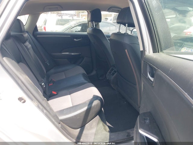 JHMZC5F11JC015620 Honda CLARITY PLUG-IN HYBRID