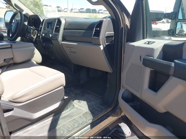 1FT7X2B60JEC69952 Ford F-250 Lariat/xl/xlt