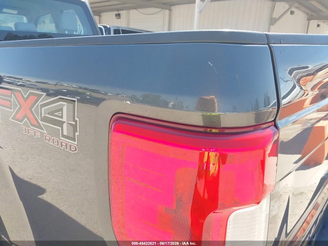 1FT7X2B60JEC69952 Ford F-250 Lariat/xl/xlt