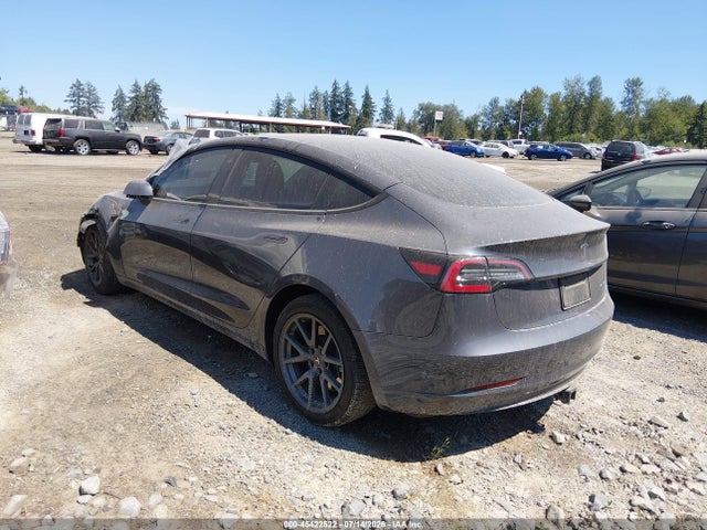 5YJ3E1EB0NF170883 Tesla Model 3 Long Range Dual Motor All-wheel Drive