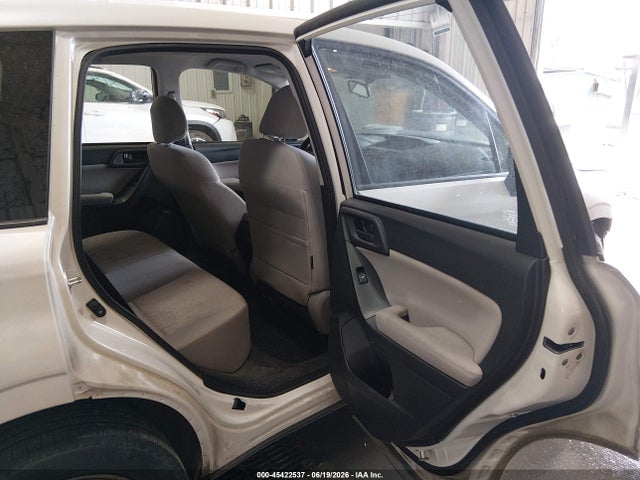Subaru Forester 2.5i 2014 JF2SJAAC1EH450061 Image 8