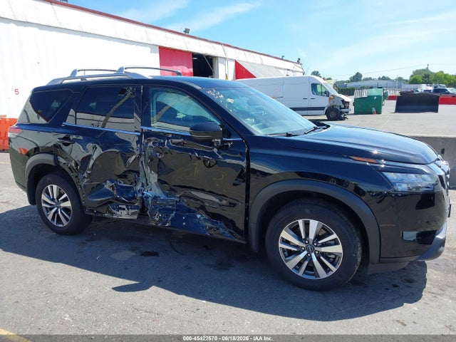 5N1DR3CC7SC211028 Nissan Pathfinder Sl 4wd