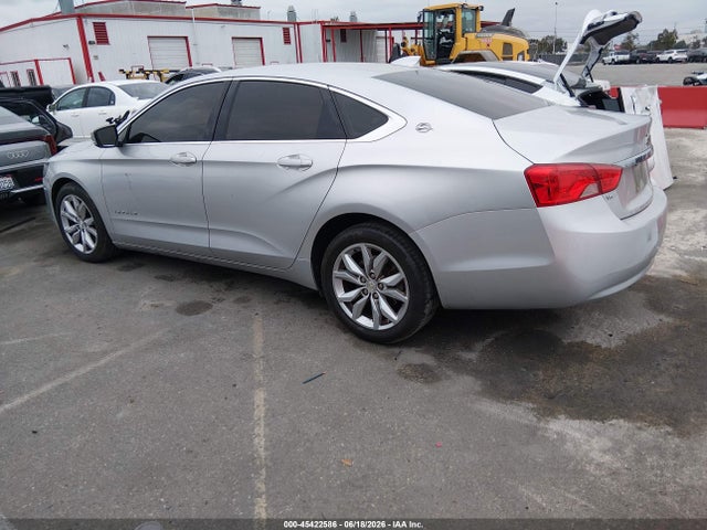 Chevrolet IMPALA 1LT 2017 2G1105S30H9182284 Image 3