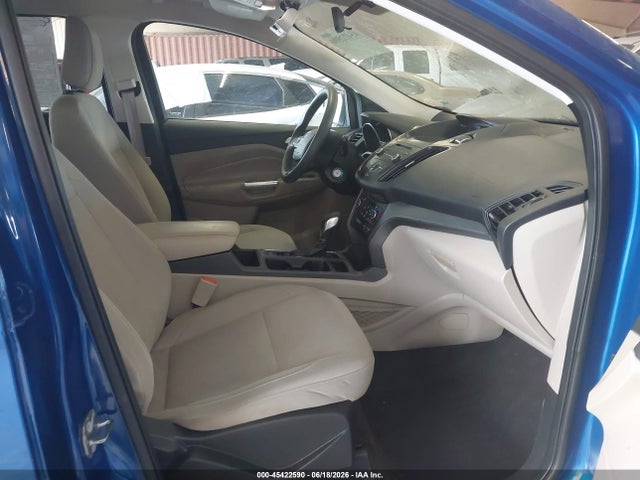 45422590 :رقم المزاد ، 1FMCU0GD9JUD33779 vin ، 2018 Ford Escape Se مزاد بيع