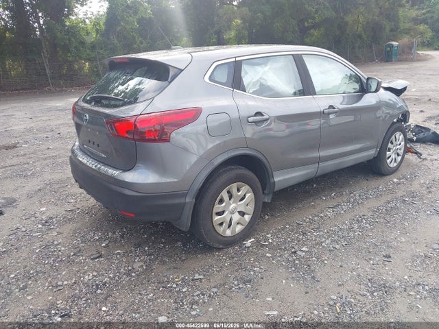 JN1BJ1CPXHW002502 Nissan Rogue Sport S