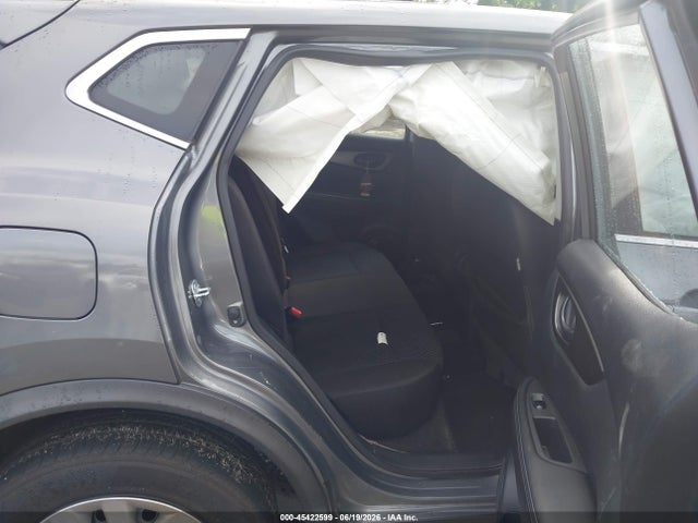 JN1BJ1CPXHW002502 Nissan Rogue Sport S
