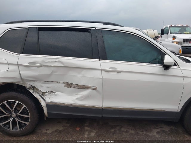 2021 Volkswagen Tiguan 2.0t Se/2.0t Se R-line Black/2.0t Sel მანქანა იყიდება აუქციონზე, vin: 3VV3B7AX6MM031494, აუქციონის ნომერი: 45422610