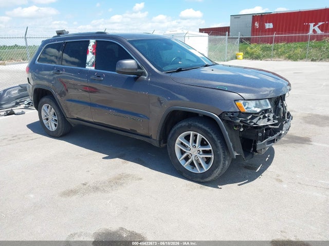 45422673 :رقم المزاد ، 1C4RJFAG0HC801377 vin ، 2017 Jeep Grand Cherokee Laredo 4x4 مزاد بيع