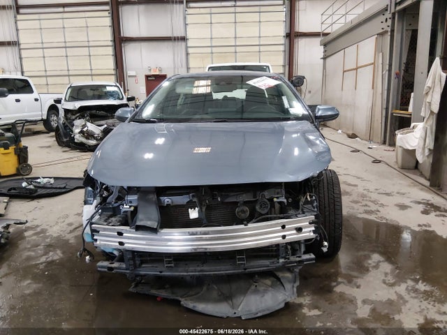 JTDEAMDE3NJ037271 Toyota Corolla Hybrid Le