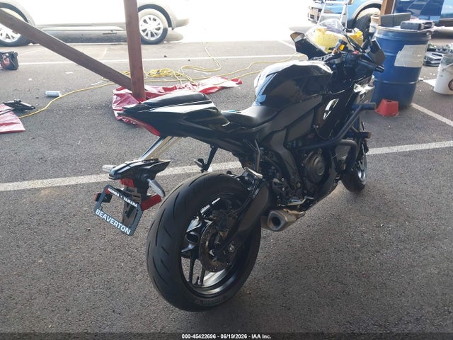 Yamaha Yzfr7 2026 JYARM60E2TA004913 Image 4