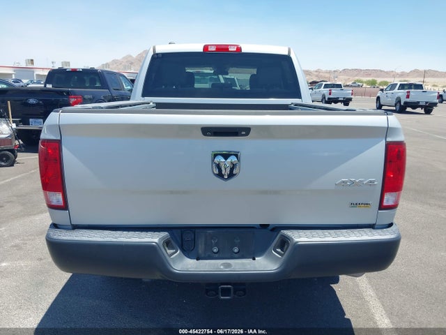 45422754 :رقم المزاد ، 1C6RR7KG9JS306580 vin ، 2018 Ram 1500 Tradesman  4x4 5'7 Box مزاد بيع