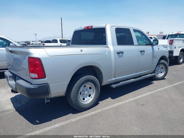 45422754 :رقم المزاد ، 1C6RR7KG9JS306580 vin ، 2018 Ram 1500 Tradesman  4x4 5'7 Box مزاد بيع