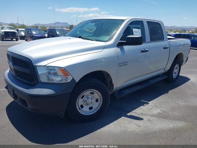 45422754 :رقم المزاد ، 1C6RR7KG9JS306580 vin ، 2018 Ram 1500 Tradesman  4x4 5'7 Box مزاد بيع