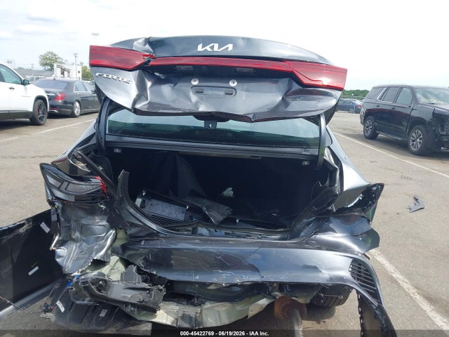 KIA Forte Lxs 2024 3KPF24AD7RE830069 Image 16