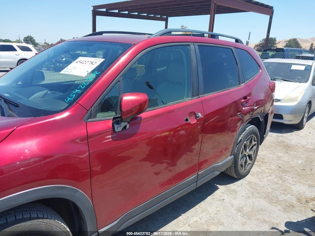 Subaru Forester Premium 2019 JF2SKAGC7KH427769 Image 14