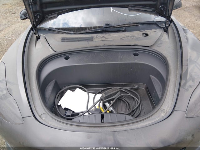 Продажа на аукционе авто 2023 Tesla Model 3 Performance Dual Motor All-wheel Drive, vin: 5YJ3E1EC3PF493336, номер лота: 45422792