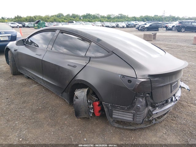 Продажа на аукционе авто 2023 Tesla Model 3 Performance Dual Motor All-wheel Drive, vin: 5YJ3E1EC3PF493336, номер лота: 45422792