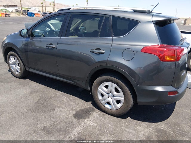 Toyota RAV4 LE 2015 2T3BFREV4FW277223 Image 3