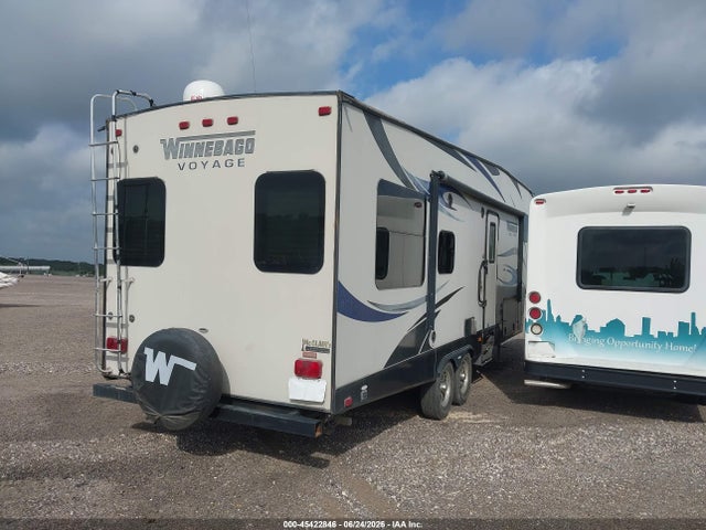 45422846 :رقم المزاد ، 54CB12Y28F1V11272 vin ، 2015 Winnebago Voyage مزاد بيع