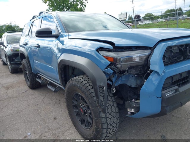 45422867 :رقم المزاد ، JTEVA5BR0S5012761 vin ، 2025 Toyota 4runner Trd Off Road مزاد بيع