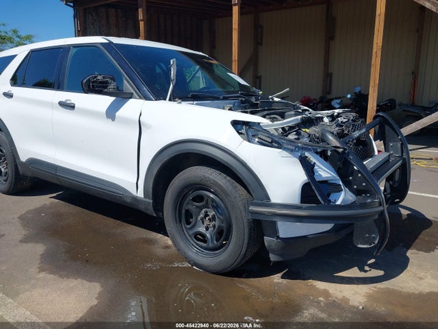 Ford Police Interceptor Utility 2020 1FM5K8AB8LGB23857 Image 16