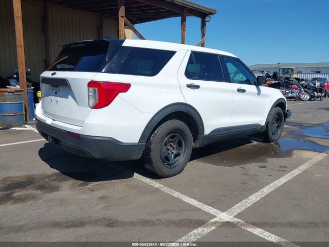 Ford Police Interceptor Utility 2020 1FM5K8AB8LGB23857 Image 4