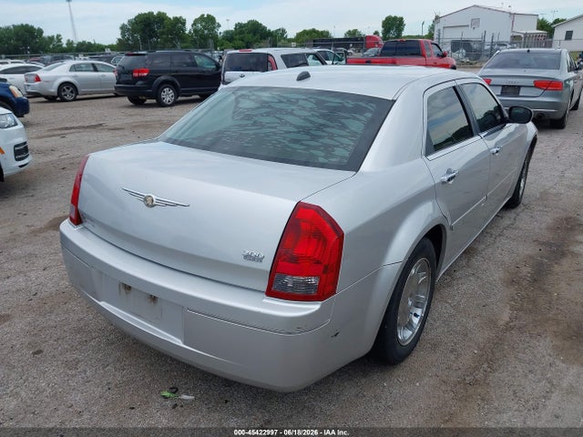 45422997 :رقم المزاد ، 2C3AA53G35H644610 vin ، 2005 Chrysler 300 Touring مزاد بيع