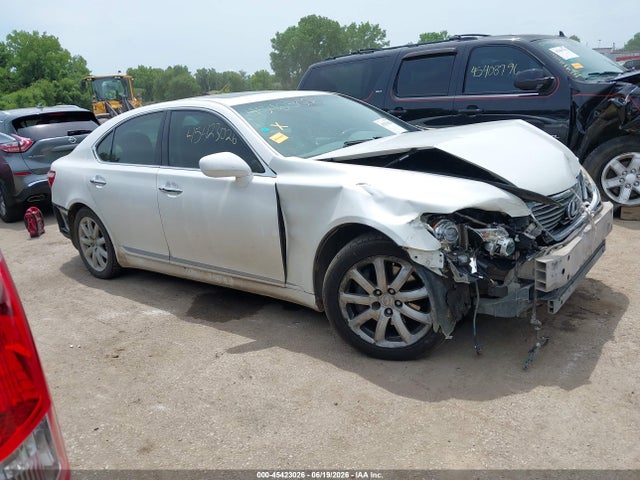 Продаж на аукціоні авто 2008 Lexus Ls 460, vin: JTHBL46F085080979, номер лоту: 45423026