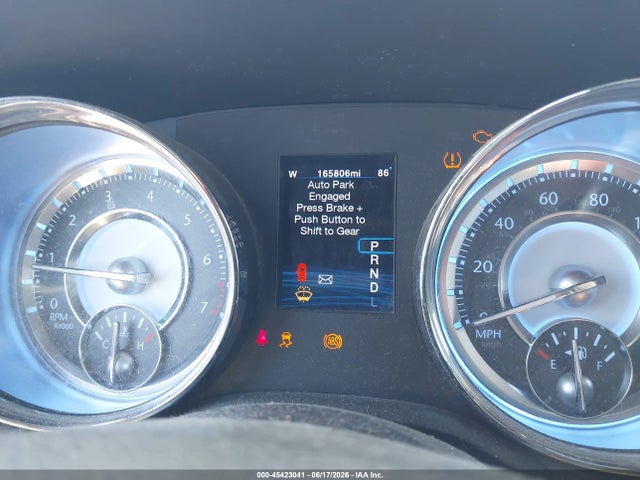 Продажа на аукционе авто 2012 Chrysler 300, vin: 2C3CCAAG1CH165579, номер лота: 45423041