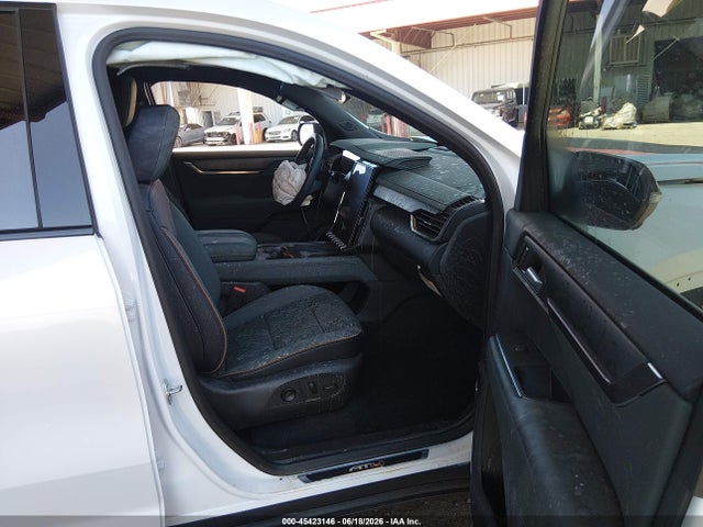 GMC Acadia Awd At4 2025 1GKENPRS3SJ247681 Image 5
