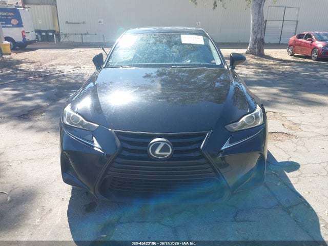 Lexus IS 200T 2017 JTHBA1D29H5042218 Image 12