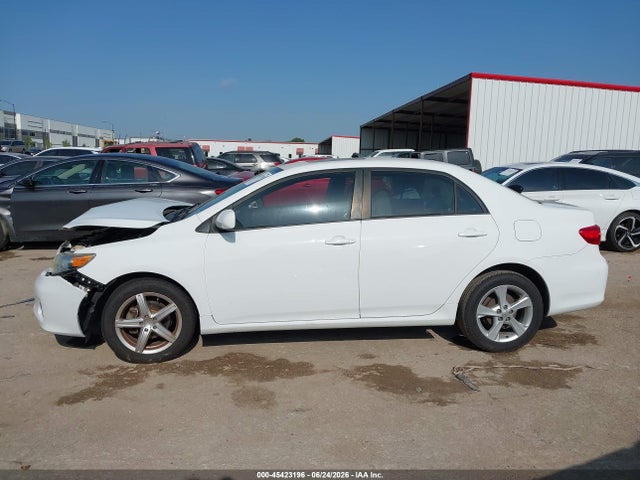 2012 Toyota Corolla Le მანქანა იყიდება აუქციონზე, vin: 5YFBU4EEXCP005175, აუქციონის ნომერი: 45423196