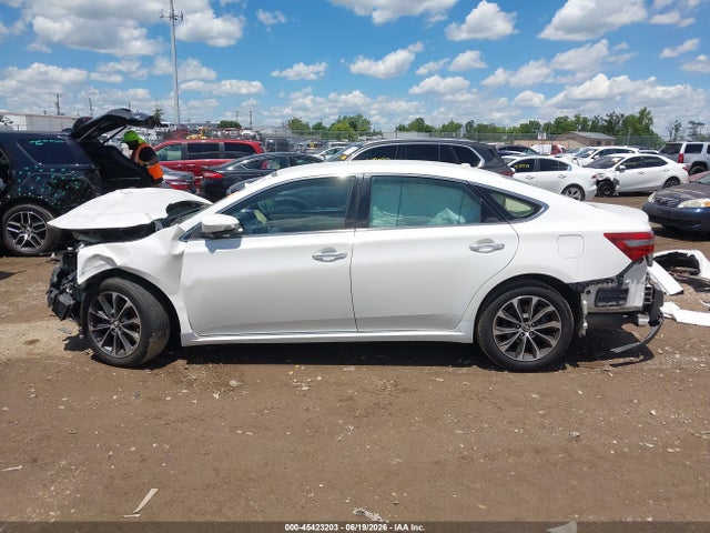 Продаж на аукціоні авто 2016 Toyota Avalon Xle, vin: 4T1BK1EB5GU215634, номер лоту: 45423203