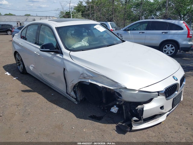 Продажа на аукционе авто 2015 Bmw 328i Xdrive, vin: WBA3B5G57FNS12571, номер лота: 45423227