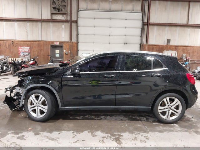 2019 Mercedes-benz Gla 250 4matic მანქანა იყიდება აუქციონზე, vin: WDCTG4GB2KU014690, აუქციონის ნომერი: 45423239