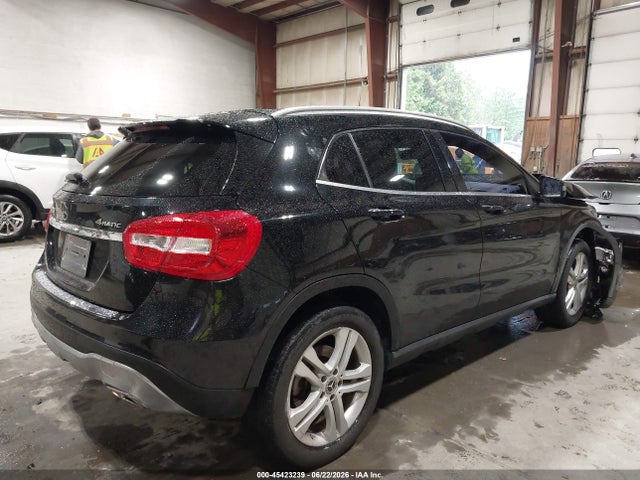 2019 Mercedes-benz Gla 250 4matic მანქანა იყიდება აუქციონზე, vin: WDCTG4GB2KU014690, აუქციონის ნომერი: 45423239