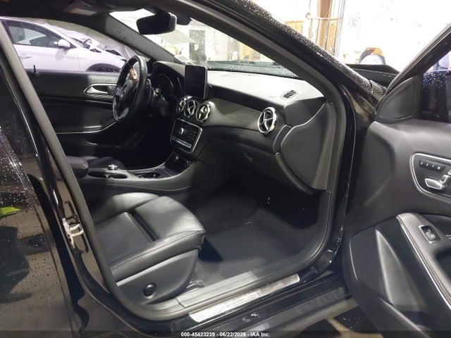 2019 Mercedes-benz Gla 250 4matic მანქანა იყიდება აუქციონზე, vin: WDCTG4GB2KU014690, აუქციონის ნომერი: 45423239
