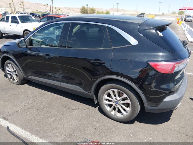 Ford ESCAPE SE 2022 1FMCU0G69NUA55537 Image 3