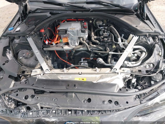 45423271 :رقم المزاد ، WBY73AW03PFN73287 vin ، 2023 Bmw I4 Edrive40 مزاد بيع