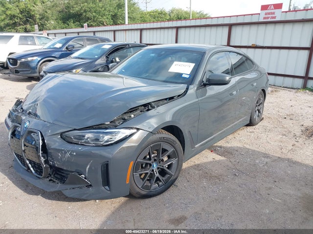 45423271 :رقم المزاد ، WBY73AW03PFN73287 vin ، 2023 Bmw I4 Edrive40 مزاد بيع