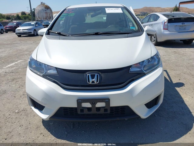 Honda FIT LX 2017 3HGGK5H53HM710185 Image 12