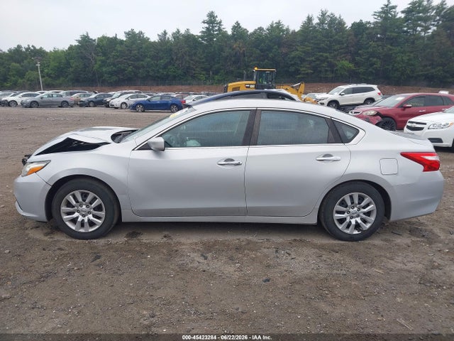 1N4AL3AP7HN346835 Nissan Altima 2.5 S