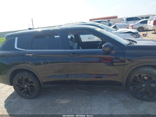 45423287 :رقم المزاد ، JA4J3UA82PZ042614 vin ، 2023 Mitsubishi Outlander Se Black Edition 2wd مزاد بيع