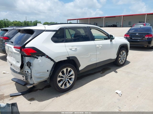 Toyota Rav4 Xle Premium 2021 2T3C1RFV7MW116072 Image 4