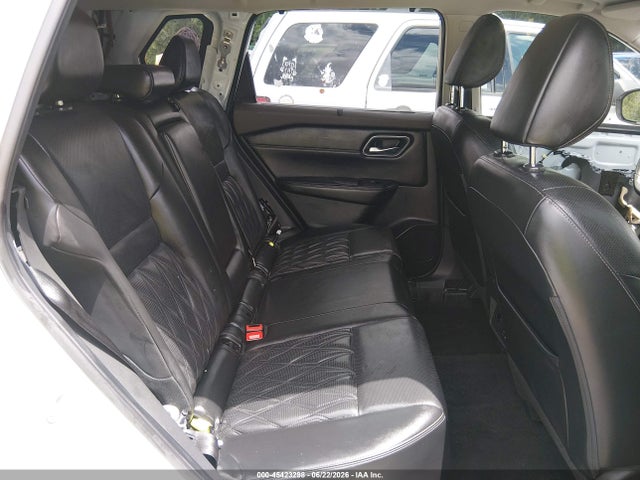 Продаж на аукціоні авто 2021 Nissan Rogue Platinum Fwd, vin: JN8AT3DC4MW104886, номер лоту: 45423298