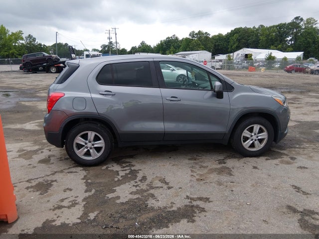 3GNCJKSB7LL147001 Chevrolet Trax Fwd Ls