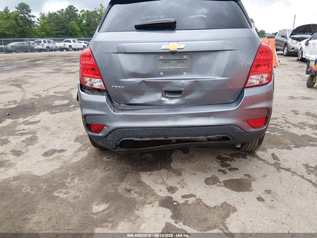 3GNCJKSB7LL147001 Chevrolet Trax Fwd Ls