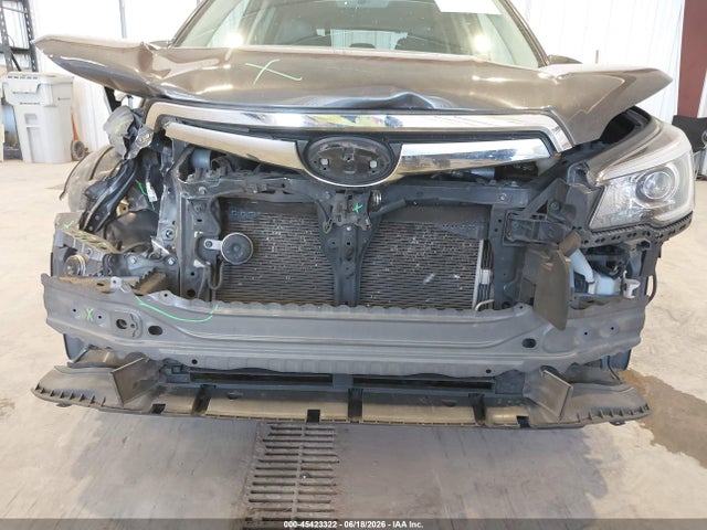 Subaru Forester Limited 2020 JF2SKAUC7LH610904 Image 6